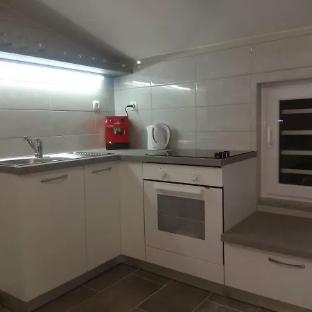 Lorber House Stinjan Apartmán
